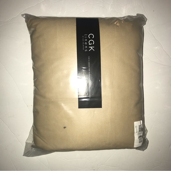 Cgk Linens split king sheets set - Picture 2 of 7